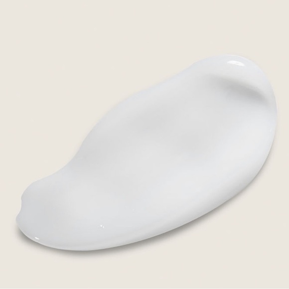 NWT Victoria’s Secret PINK Rosewater + Vegan Collagen Revitalizing Body Lotion - Picture 4 of 7